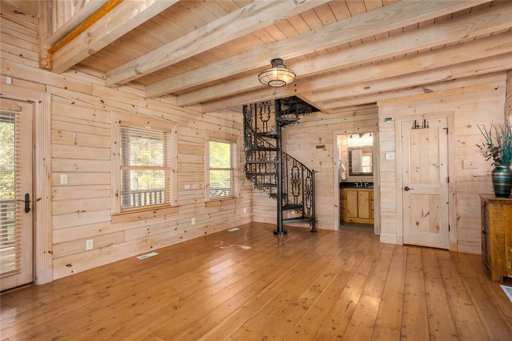 Monroe, Georgia 30656, United States, 11 Bedrooms Bedrooms, ,15 BathroomsBathrooms,Residential,Active,225295