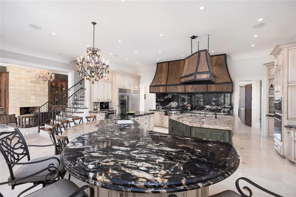 Monroe, Georgia 30656, United States, 11 Bedrooms Bedrooms, ,15 BathroomsBathrooms,Residential,Active,225295