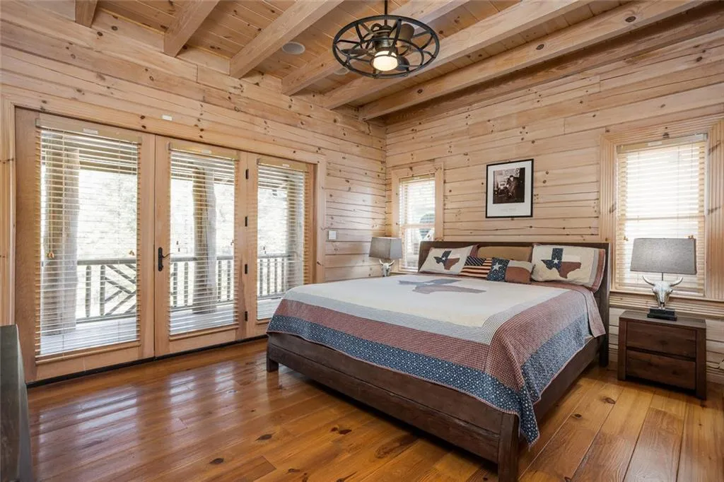 Monroe, Georgia 30656, United States, 11 Bedrooms Bedrooms, ,15 BathroomsBathrooms,Residential,Active,225295