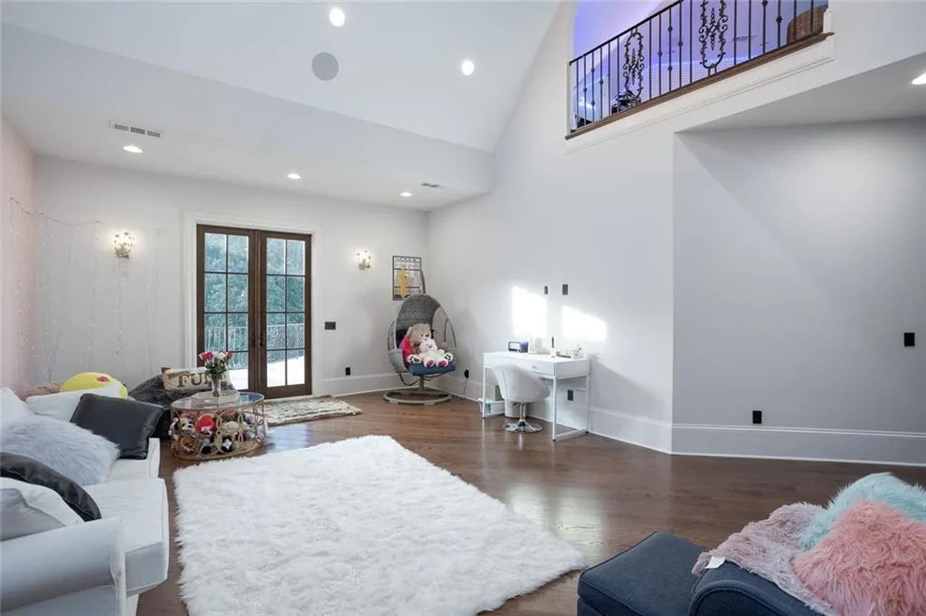 Monroe, Georgia 30656, United States, 11 Bedrooms Bedrooms, ,15 BathroomsBathrooms,Residential,Active,225295