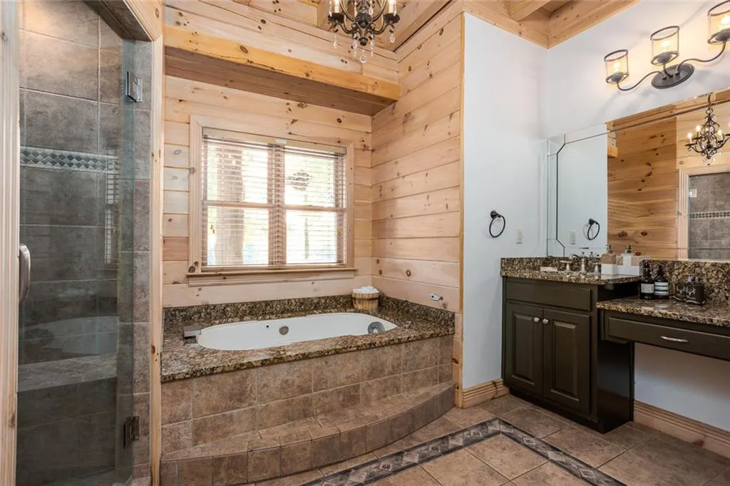 Monroe, Georgia 30656, United States, 11 Bedrooms Bedrooms, ,15 BathroomsBathrooms,Residential,Active,225295