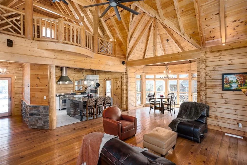 Monroe, Georgia 30656, United States, 11 Bedrooms Bedrooms, ,15 BathroomsBathrooms,Residential,Active,225295