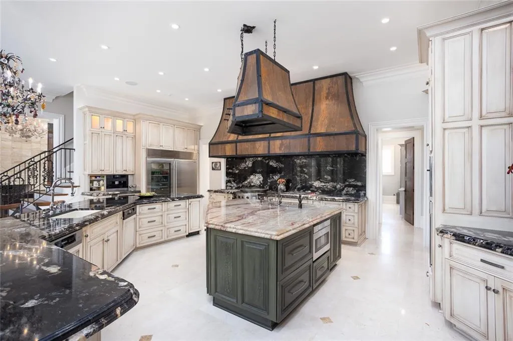 Monroe, Georgia 30656, United States, 11 Bedrooms Bedrooms, ,15 BathroomsBathrooms,Residential,Active,225295