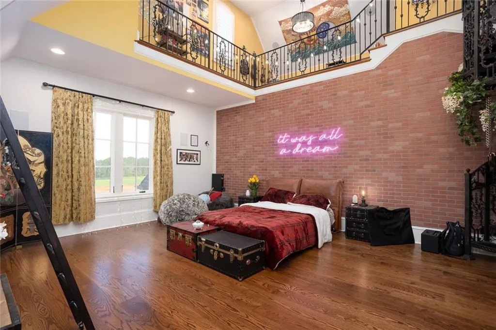 Monroe, Georgia 30656, United States, 11 Bedrooms Bedrooms, ,15 BathroomsBathrooms,Residential,Active,225295