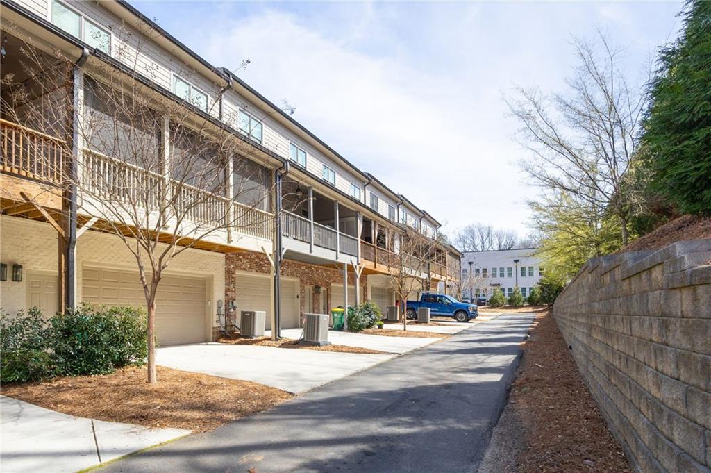 217 Napa Drive, Woodstock, Georgia image 32