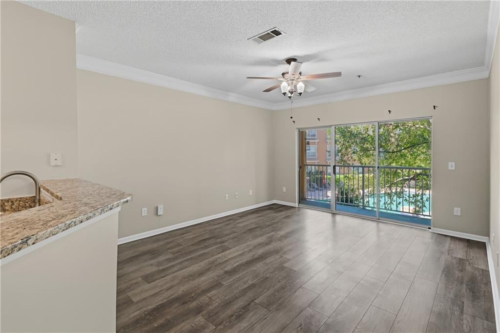 10 Perimeter Summit Boulevard NE 4220