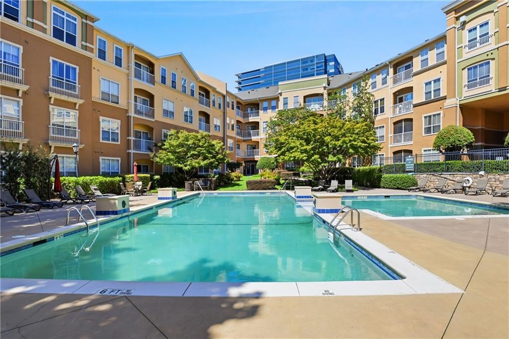 10 Perimeter Summit Boulevard NE 4220