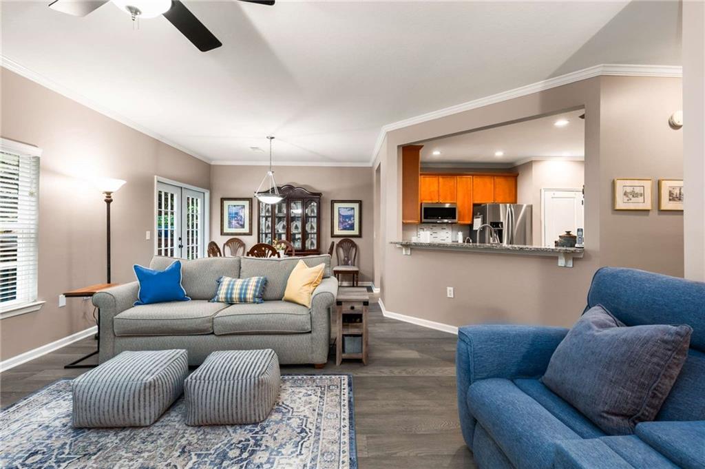 1302 Bexley Place NW 7