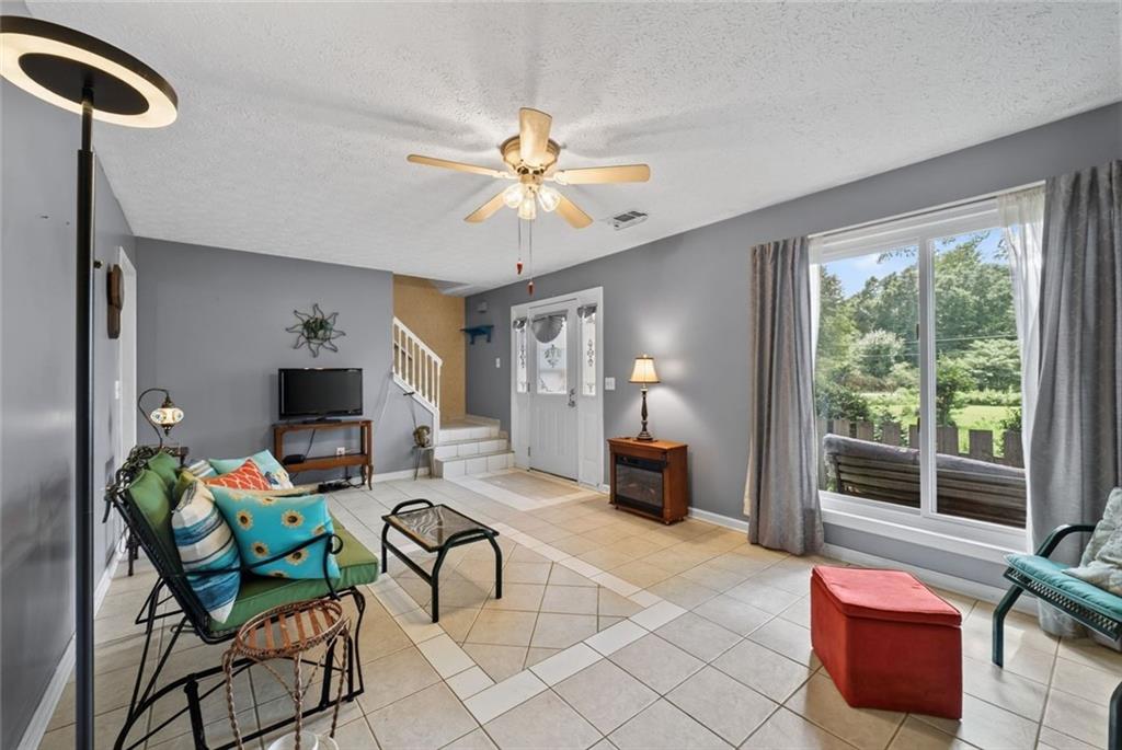 3679 Pointer Road