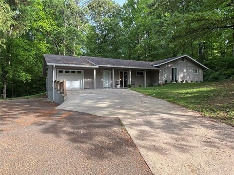 Homes For Sale - 183 Barker Road<br/> Rome, GA 30165