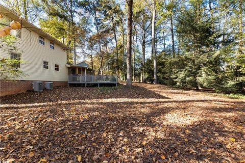 A home in Lilburn