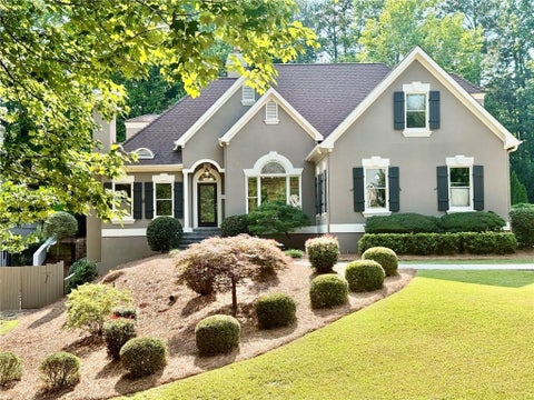 Homes For Sale - 7605 Wentworth Drive<br/> Duluth, GA 30097