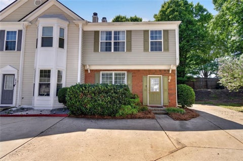 Townhouse For Sale - 2762 Terrell Trace Drive<br/> Marietta, GA 30067