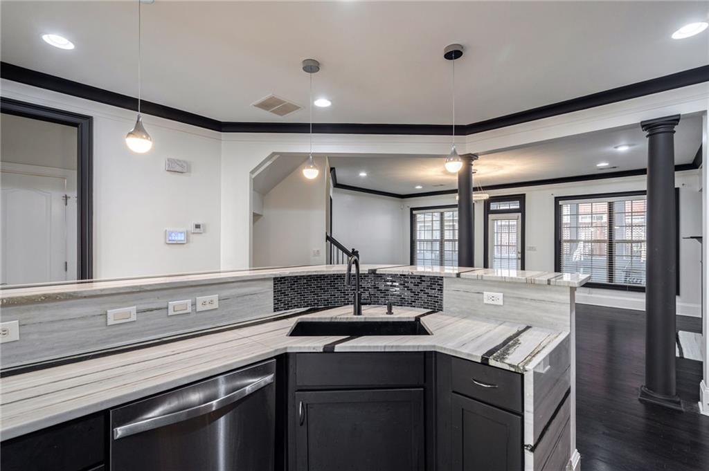 2767 Durham Drive, Atlanta, Georgia image 7