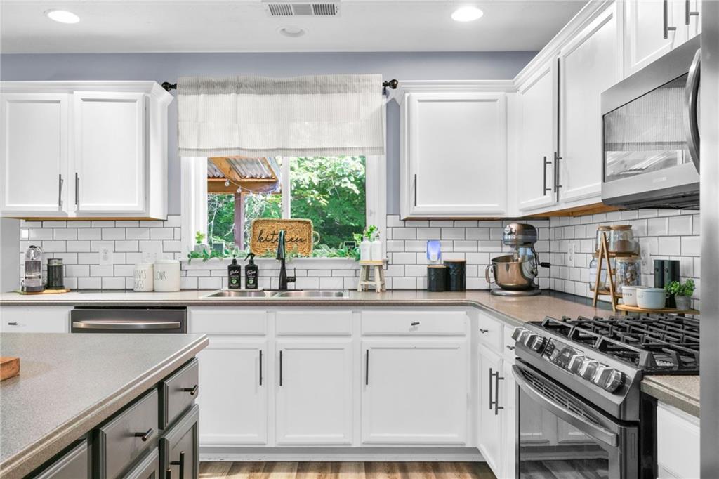 277 Cedar Bay Circle