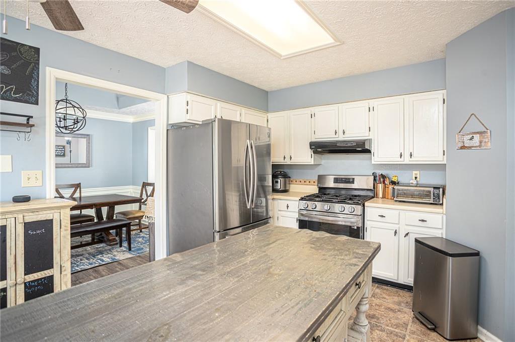 2099 Winsburg Way, Kennesaw, Georgia image 12