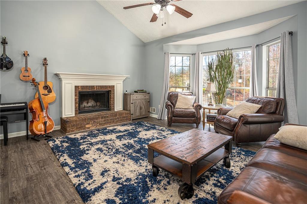 2099 Winsburg Way, Kennesaw, Georgia image 3