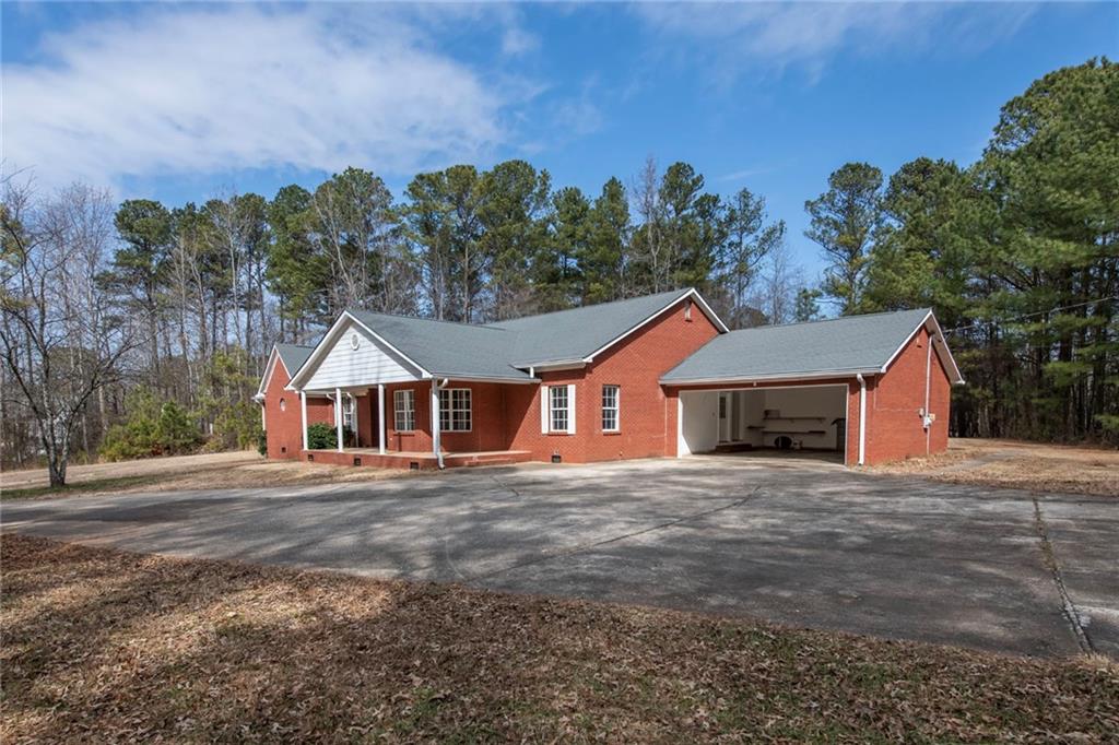 2165 Bakers Bridge Road