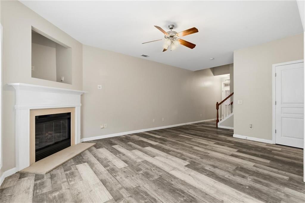 2252 Oakland Downs Way