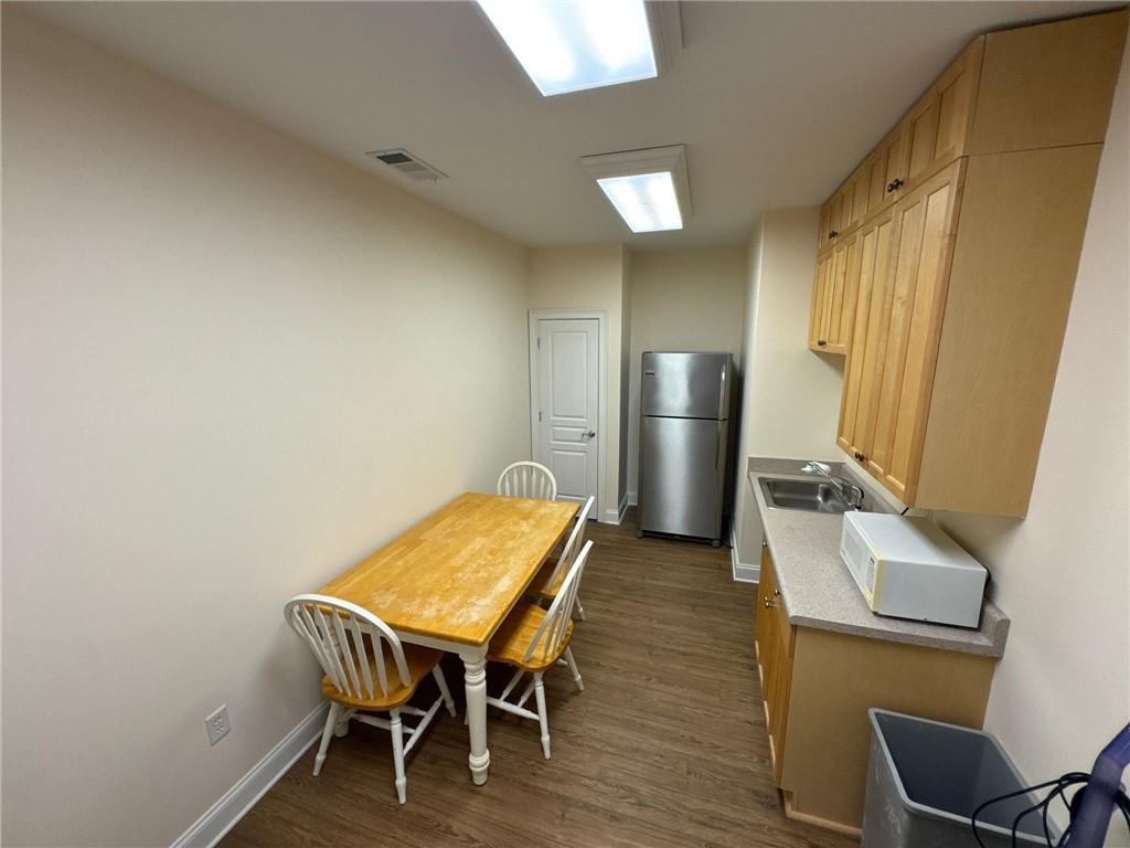 4080 Mcginnis Ferry Road 404