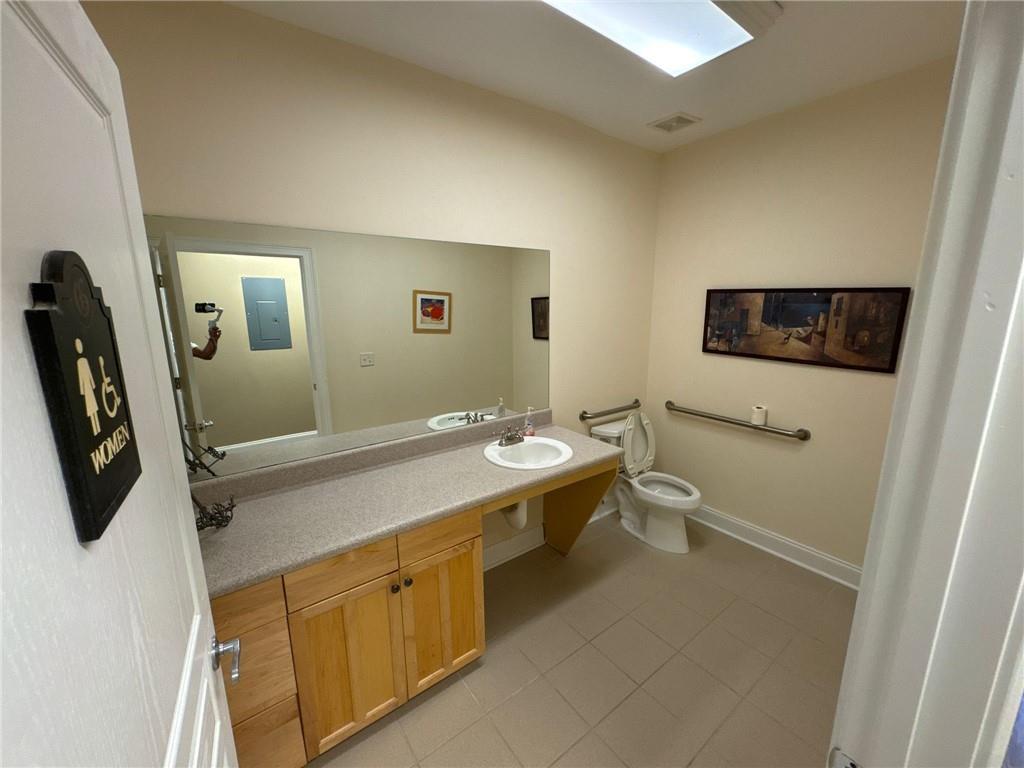 4080 Mcginnis Ferry Road 404