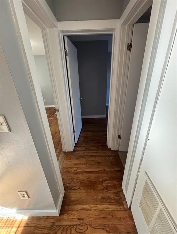 571 Formwalt Street SW 7