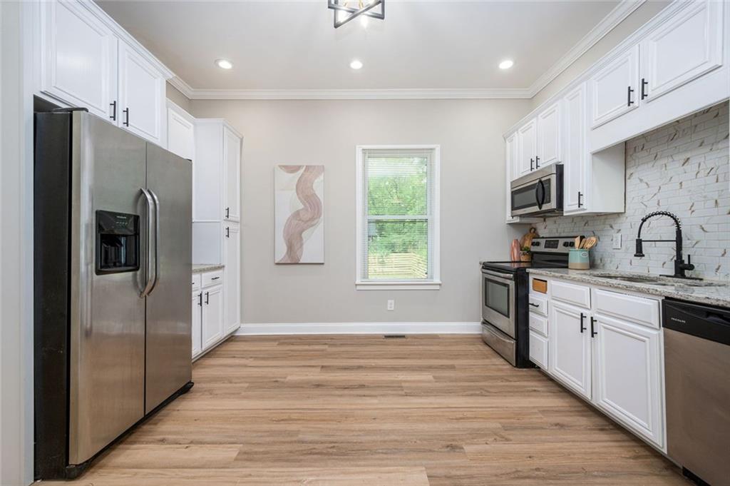 1055 Victory Drive SW