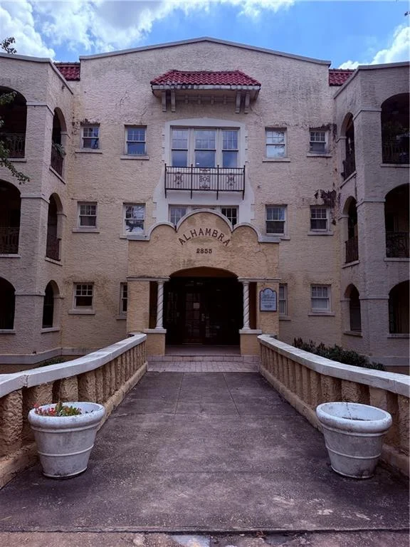 2855 Peachtree Road NE Unit 103, Atlanta, GA, 30305