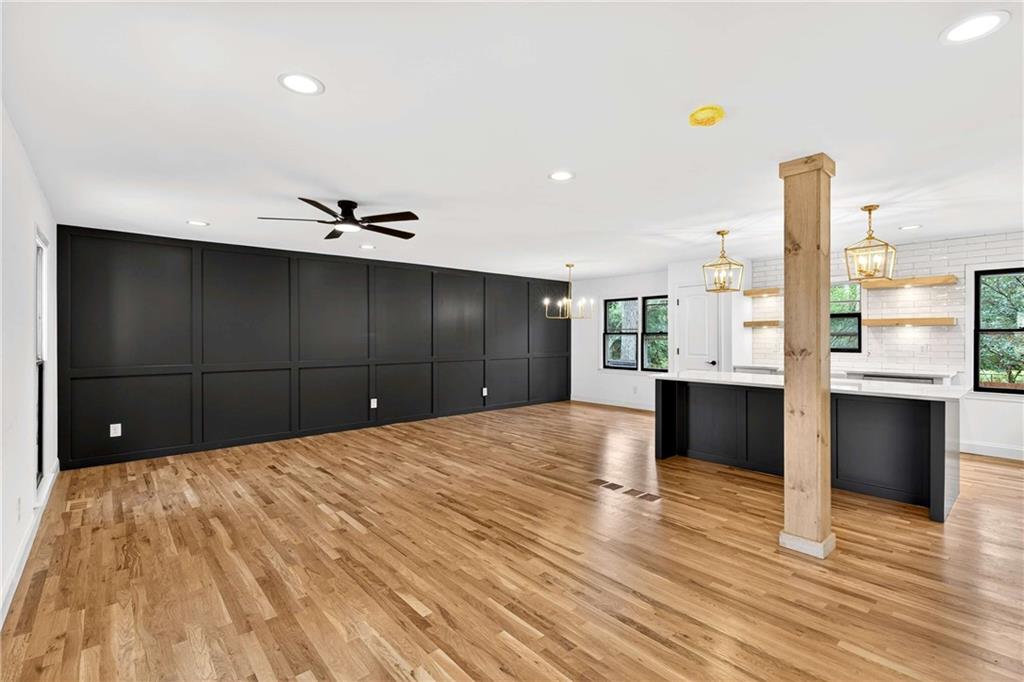 671 Willow Ridge Drive NE