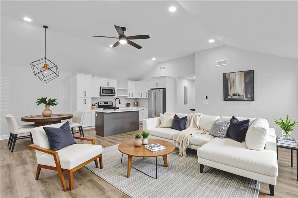 1189 Gardenia Street NW