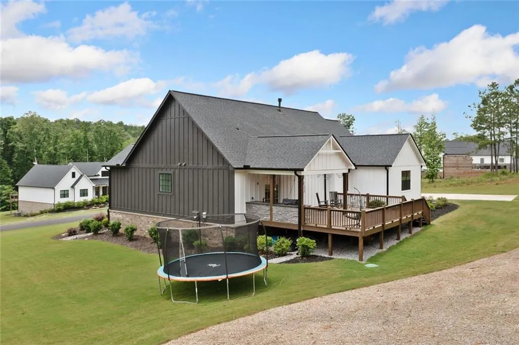 Ball Ground, Georgia 30107, United States, 3 Bedrooms Bedrooms, ,2 BathroomsBathrooms,Residential,Active,154546