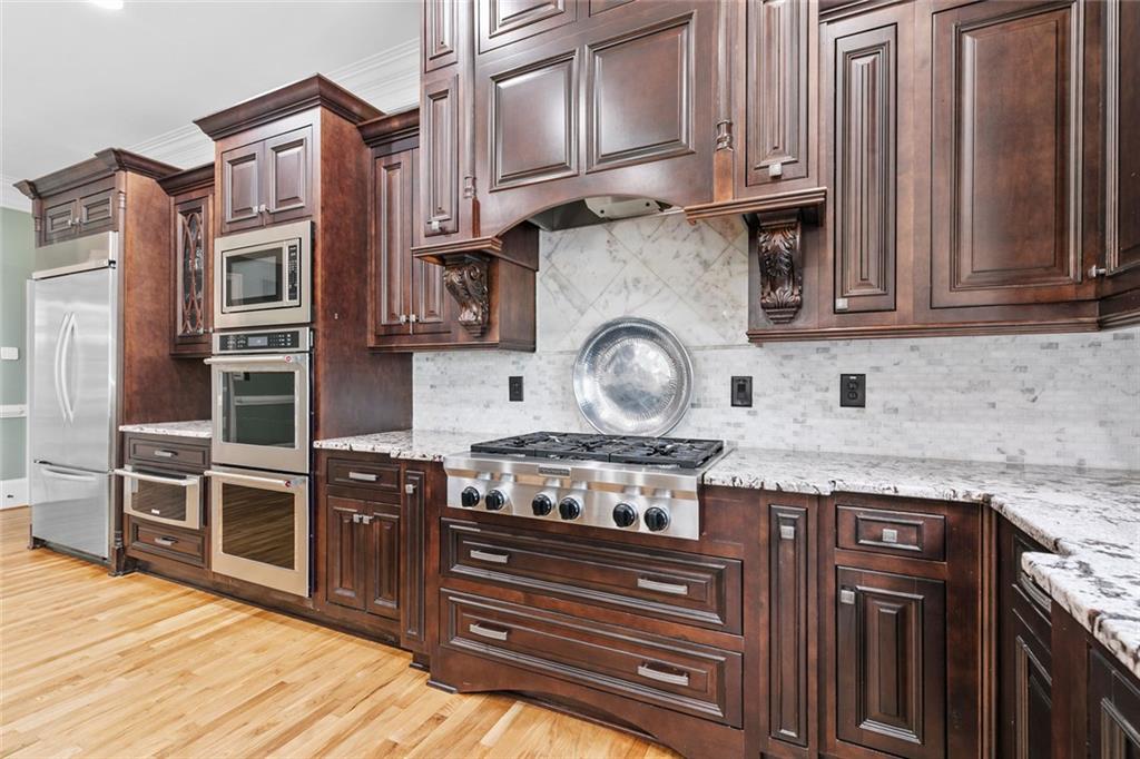 ST MARLO COUNTRY CLUB - Residential