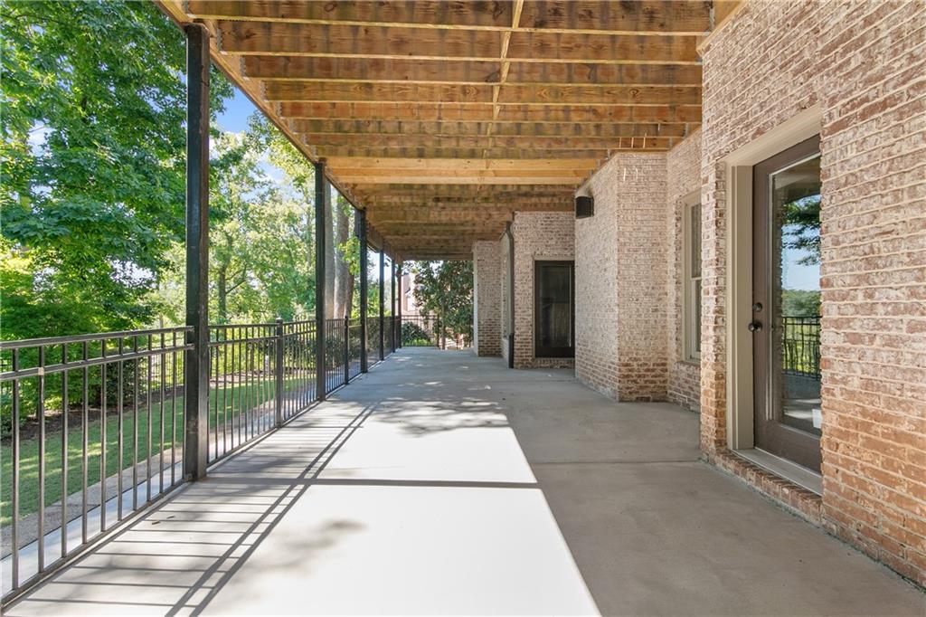 ST MARLO COUNTRY CLUB - Residential