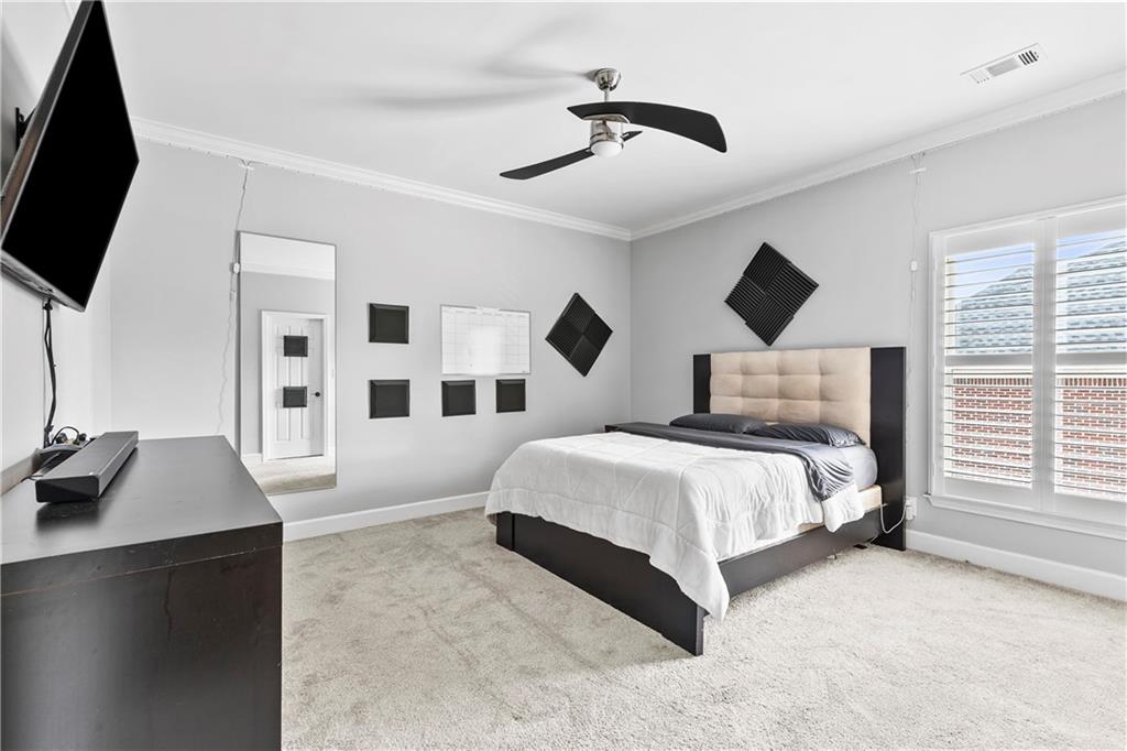 ST MARLO COUNTRY CLUB - Residential