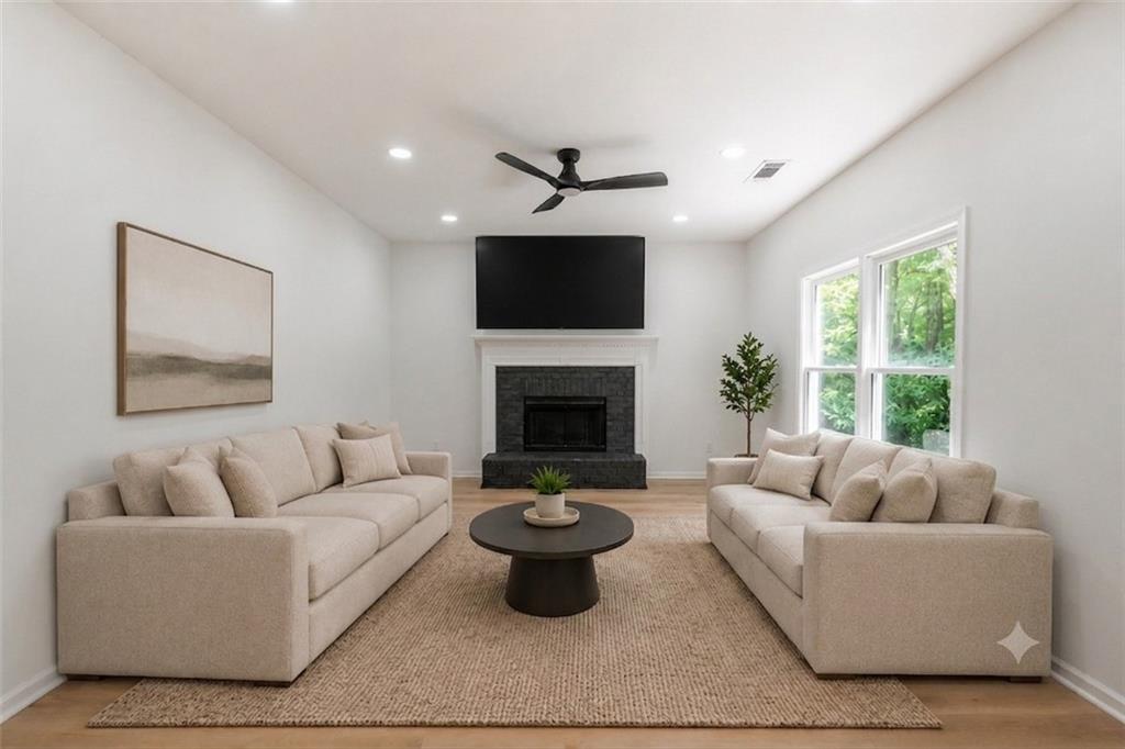 4595 Riders Ridge Trail