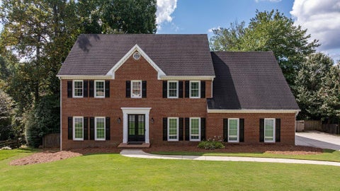 Homes For Sale - 4728 Stirling Court<br/> Marietta, GA 30068