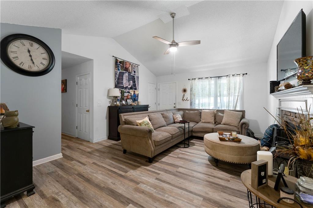 12 Graystone Drive