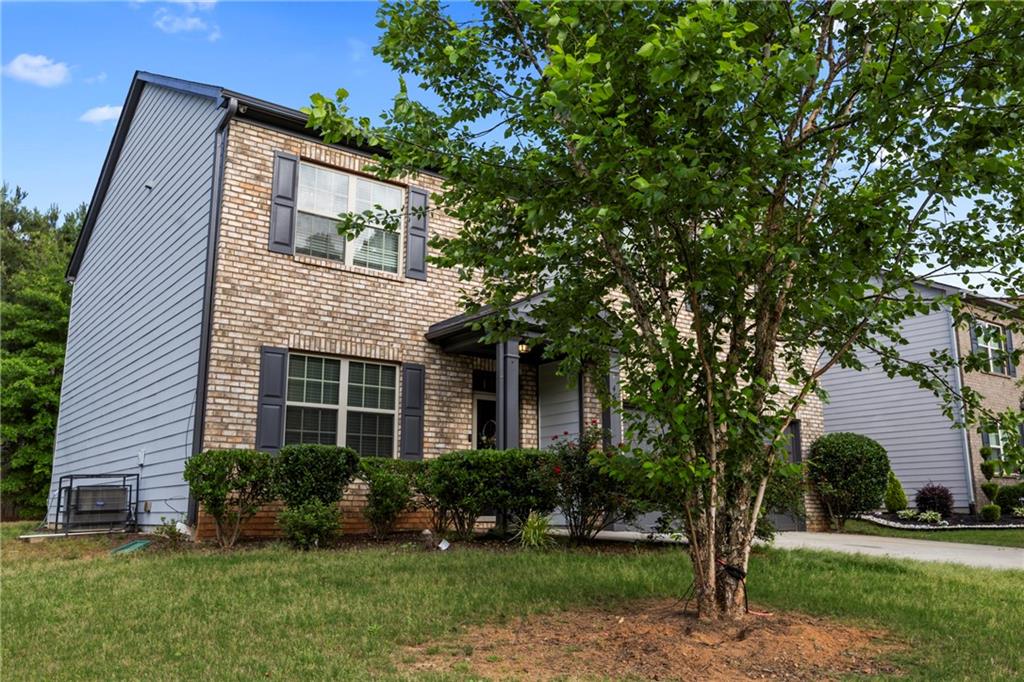 468 Lake Ridge Lane, Fairburn, Georgia image 2