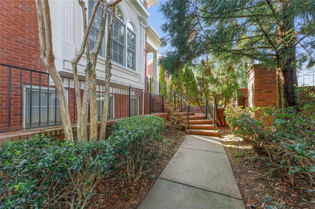 4298 Kingston Gate Cove, Chamblee, Georgia image 7