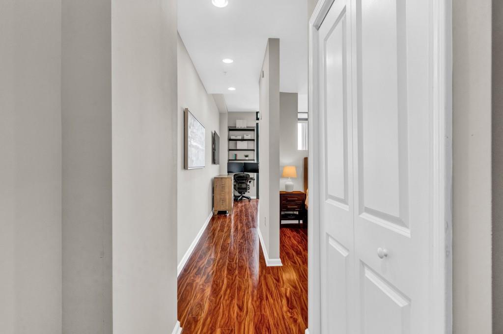 3040 Peachtree Road NW 1605