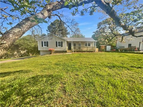 Photo of 294 Farm Ridge Drive NE, Woodstock, GA 30188 (MLS # 7565000)