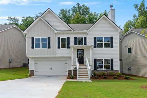 Homes For Sale - 491 Charleston Place<br/> Villa Rica, GA 30180