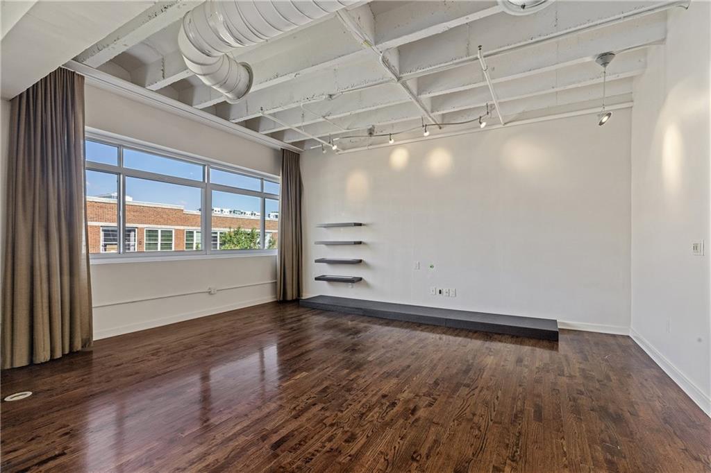 805 Peachtree Street NE 614
