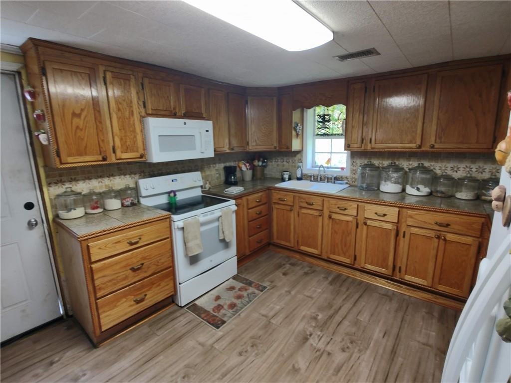 940 County Road 387