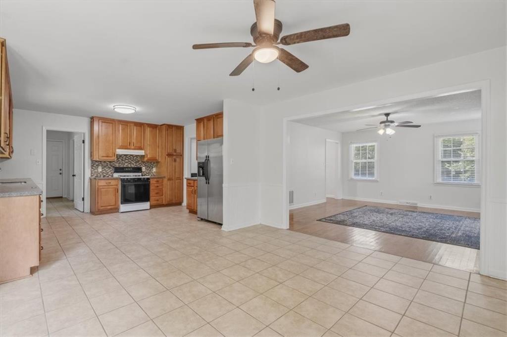 591 Old Taylorsville Rd