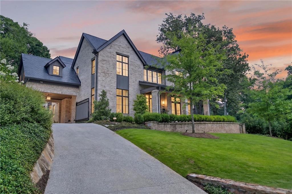 104 Westminster Drive NE