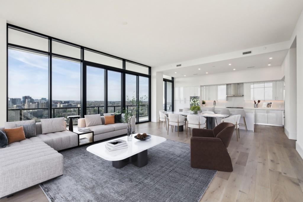 2425 Peachtree Road NE 1705