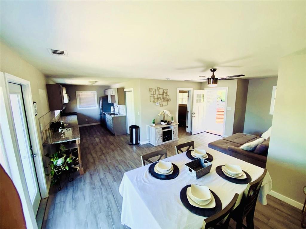 8562 Lake Drive, Snellville, Georgia image 2