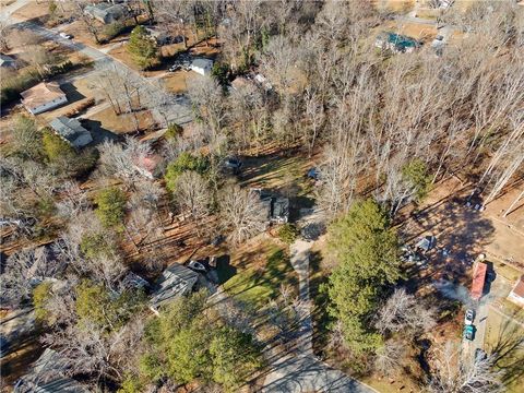 A home in Powder Springs