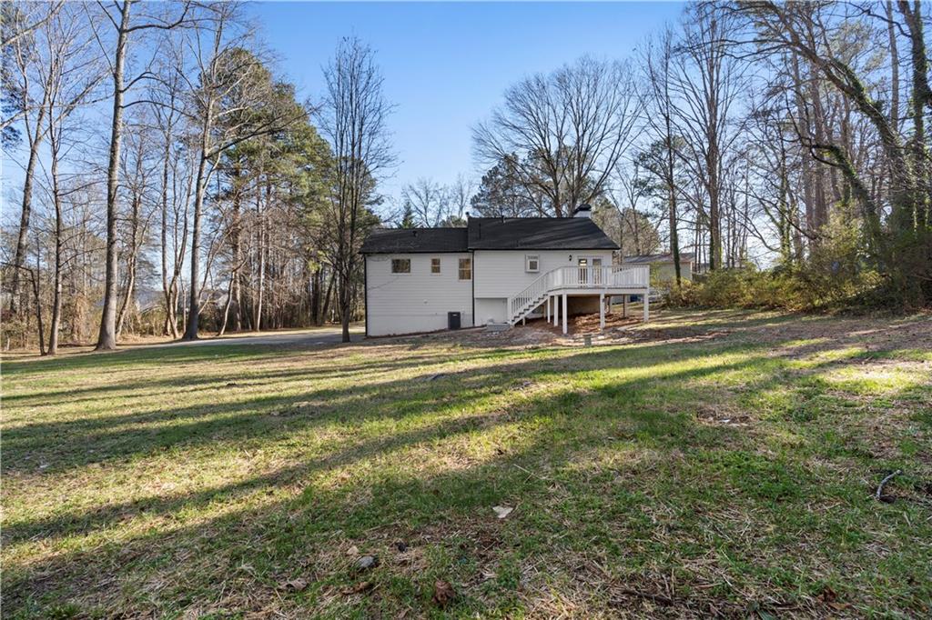 3928 Doe Run Drive, Powder Springs, Georgia image 35